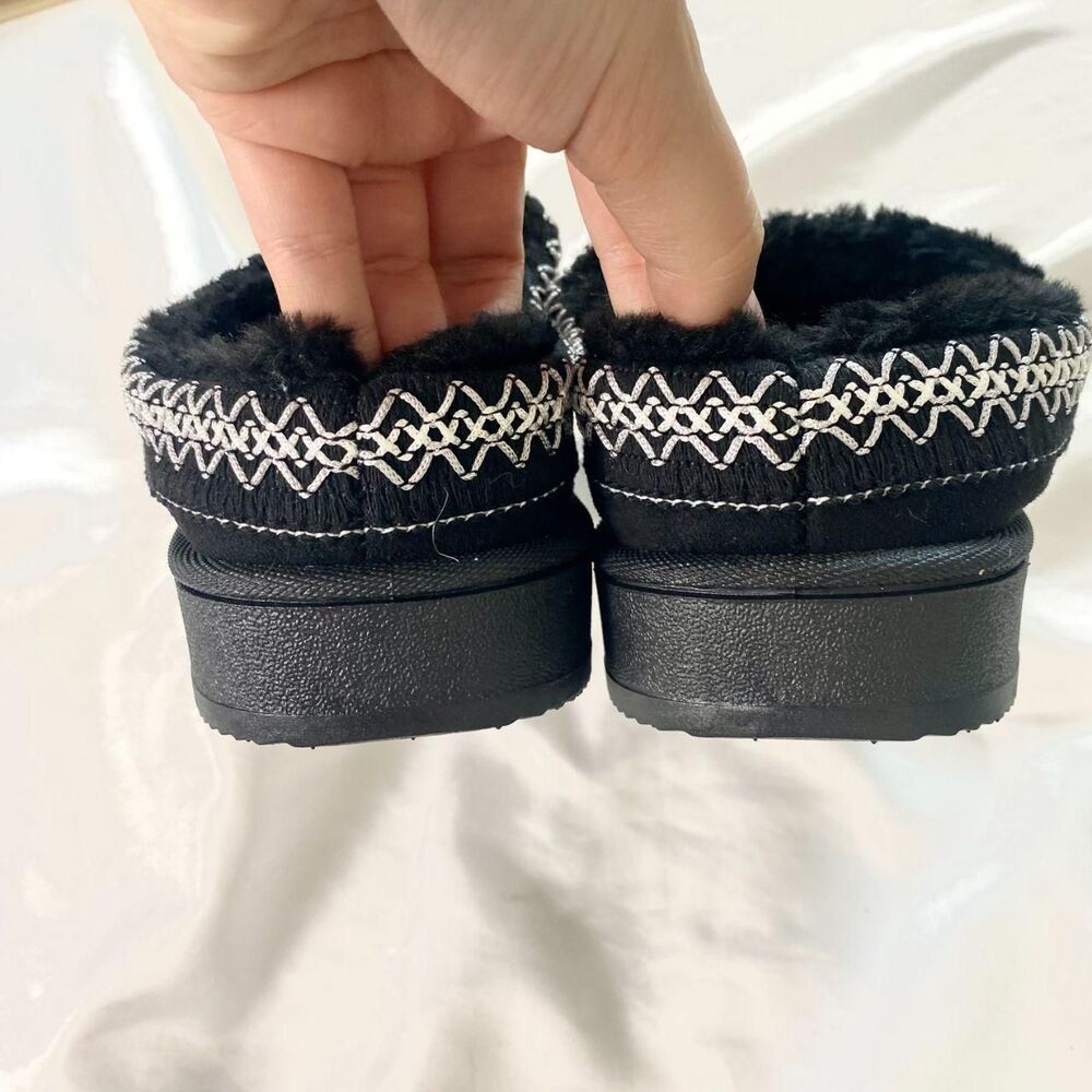 NEW Black White Trim Cozy Platform Embroidered Clog Slippers / Mules US 7 - Picture 4 of 6